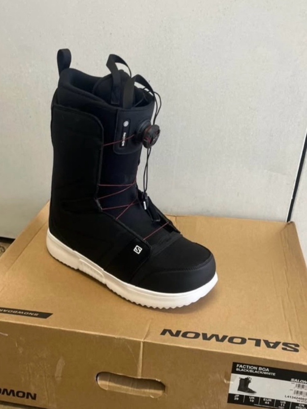 Salomon Men’s Black and White Snowboard Boot with BOA